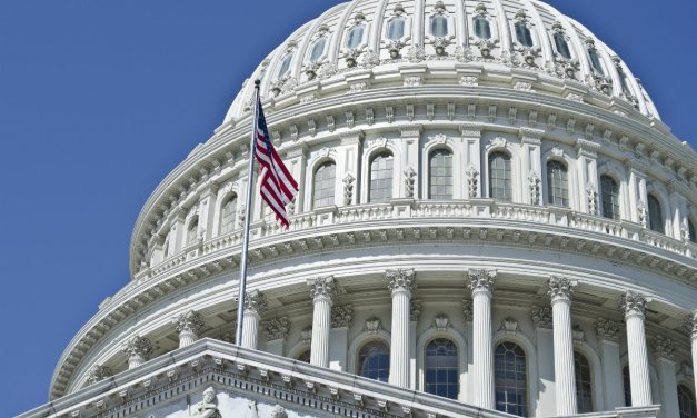 Should Members of Congress Be Allowed to Serve as Reservists?