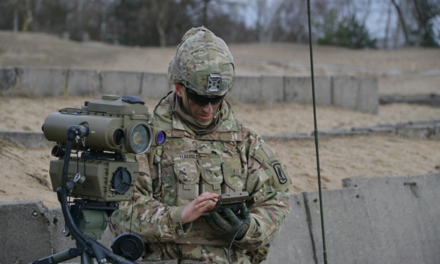 Warfare in the Smartphone Era: The Dangers of a Distracted Battlefield