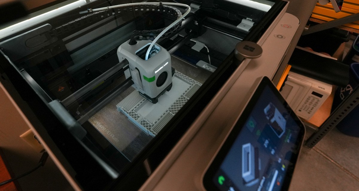 What Is 3D Printing Actually Good For? Keeping Old Equipment in the Fight and Small Drones in the Air
